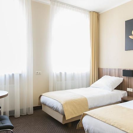 Mandala Hostel & Apartments Poznań Kamer foto