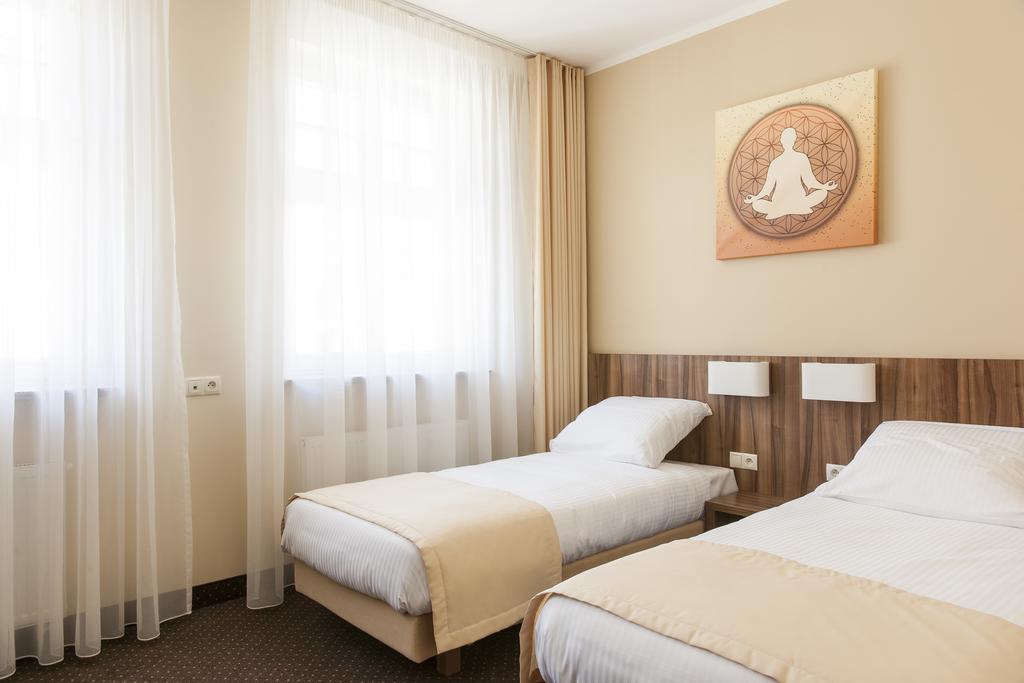 Mandala Hostel & Apartments Poznań Kamer foto