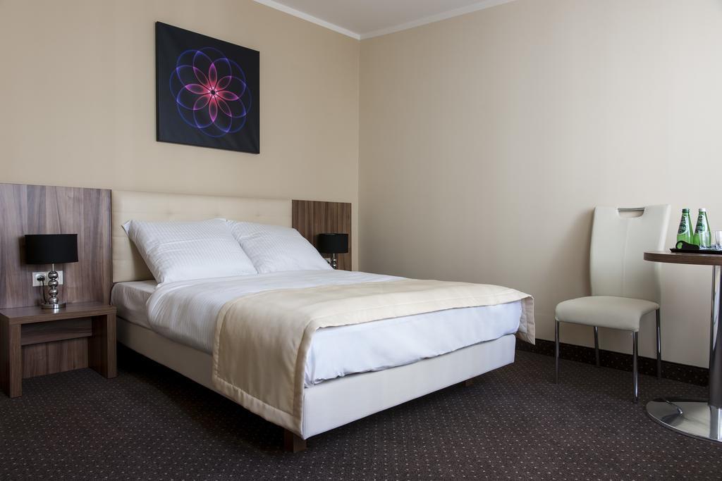 Mandala Hostel & Apartments Poznań Kamer foto