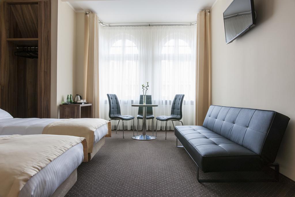 Mandala Hostel & Apartments Poznań Kamer foto
